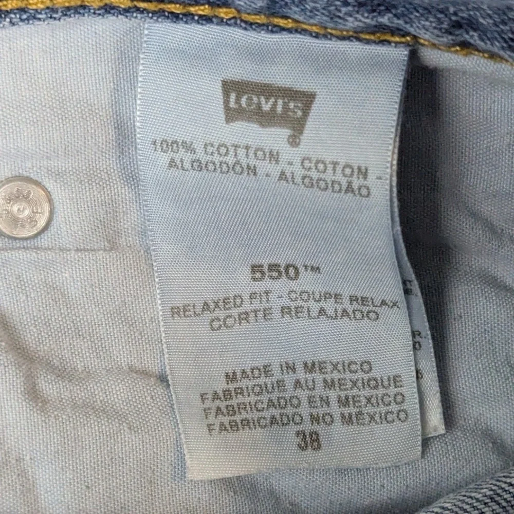 Levis levi 550
